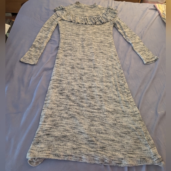 Anthropologie Dresses & Skirts - Eri + Ali Knit Midi Sweater Dress